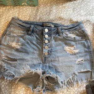 jean distressed shorts